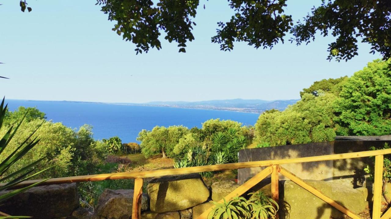 A Casa Di Peppino Villa Greco Tindari Luaran gambar